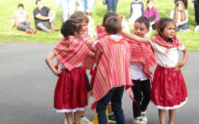 Une fin d’année colorée: spectacle des enfants